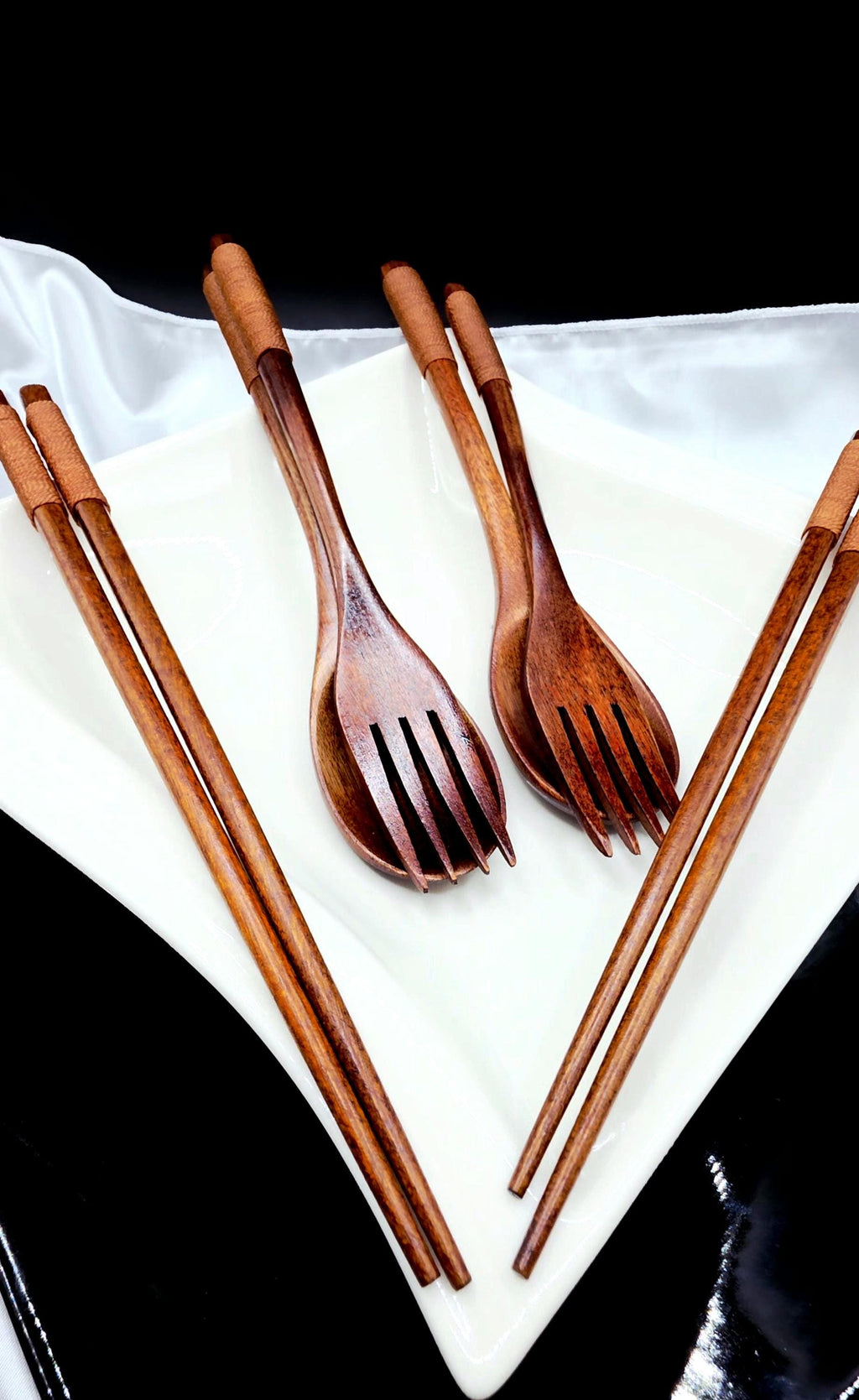 Japanese Wooden Style 4pc Chopsticks Spoon and Fork Set Eating Dinner Utensils