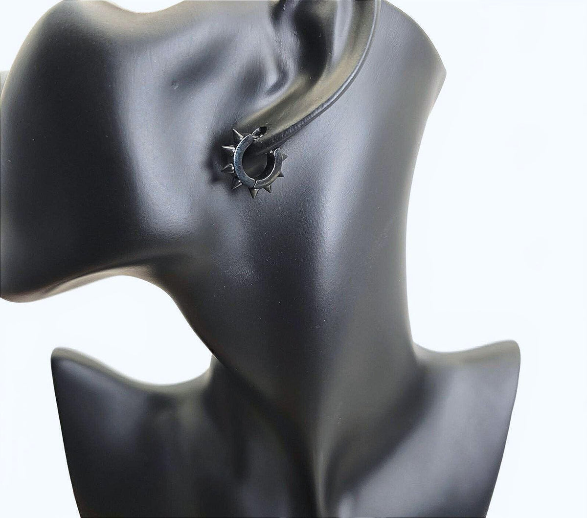 Piercings Stainless Steel Black Eight Spike Gothic Rivet Earrings Unisex Rock
