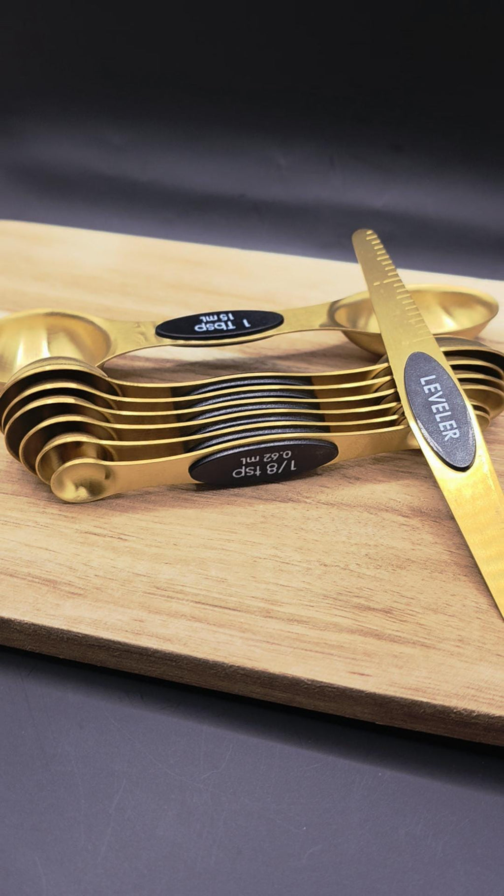 Gold Stainless Steel Stackable Measuring Spoons Sets  with leveler
