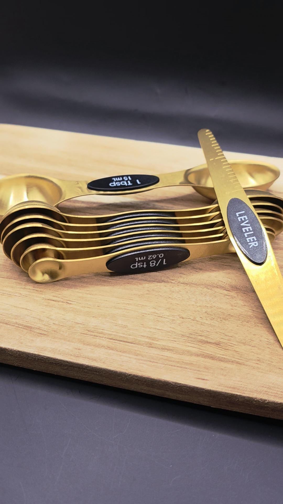 Gold Stainless Steel Stackable Measuring Spoons Sets  with leveler